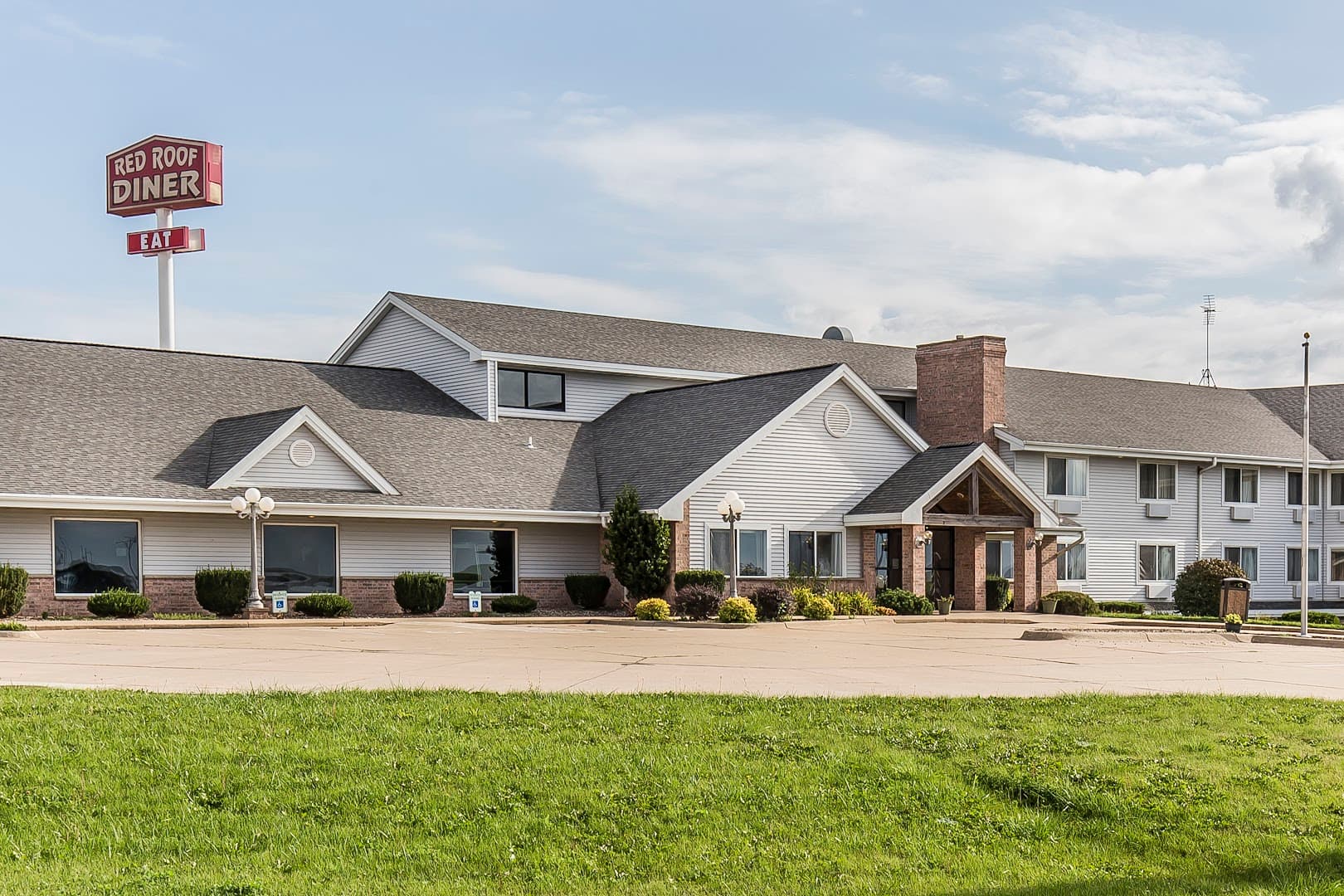 American Inn and Suites