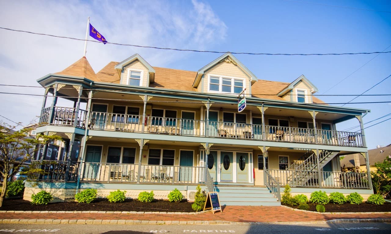 The Dockside Inn