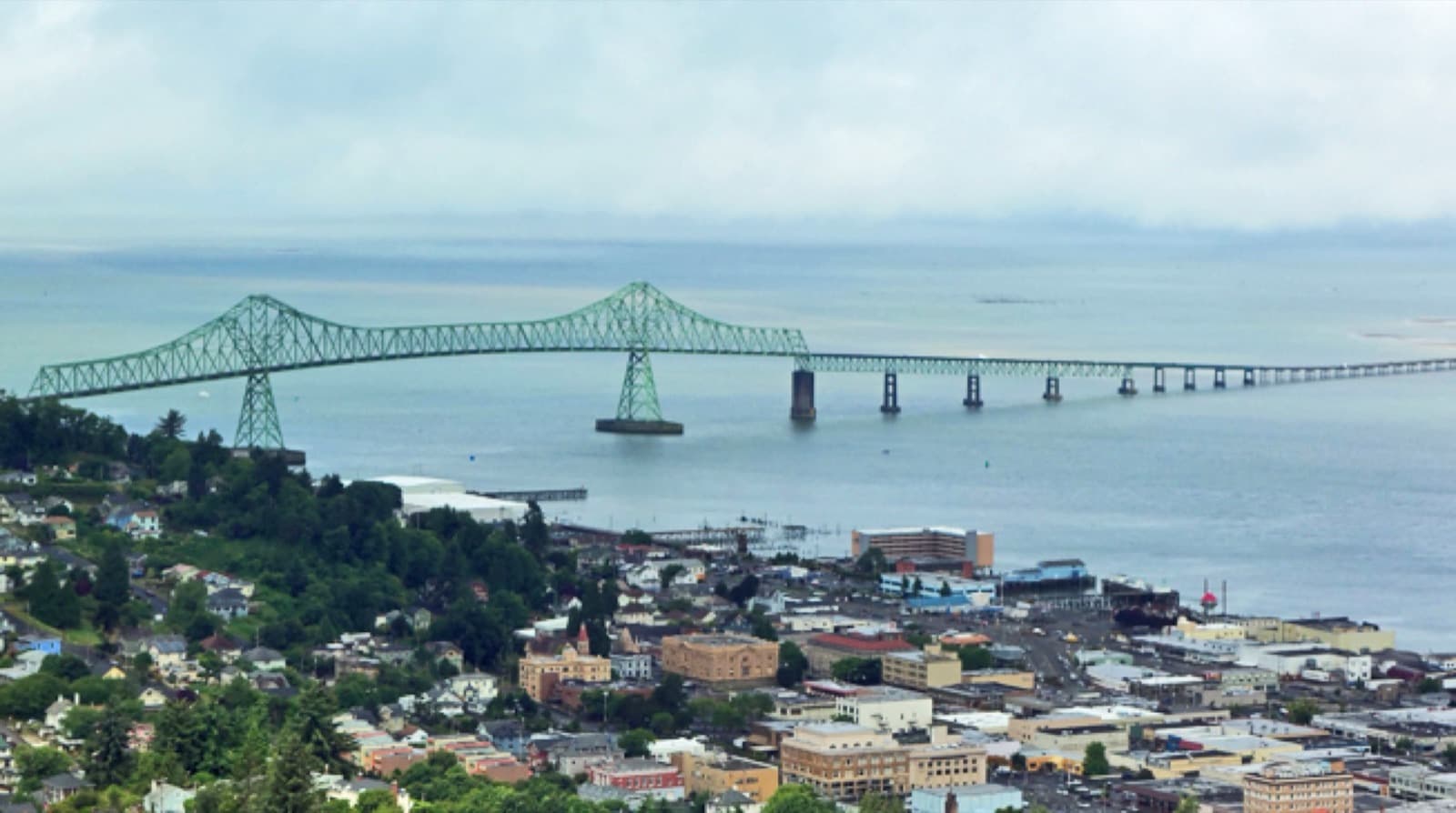 Astoria Column